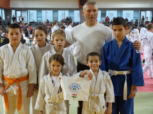 1012798 696178727083486 313603727 N